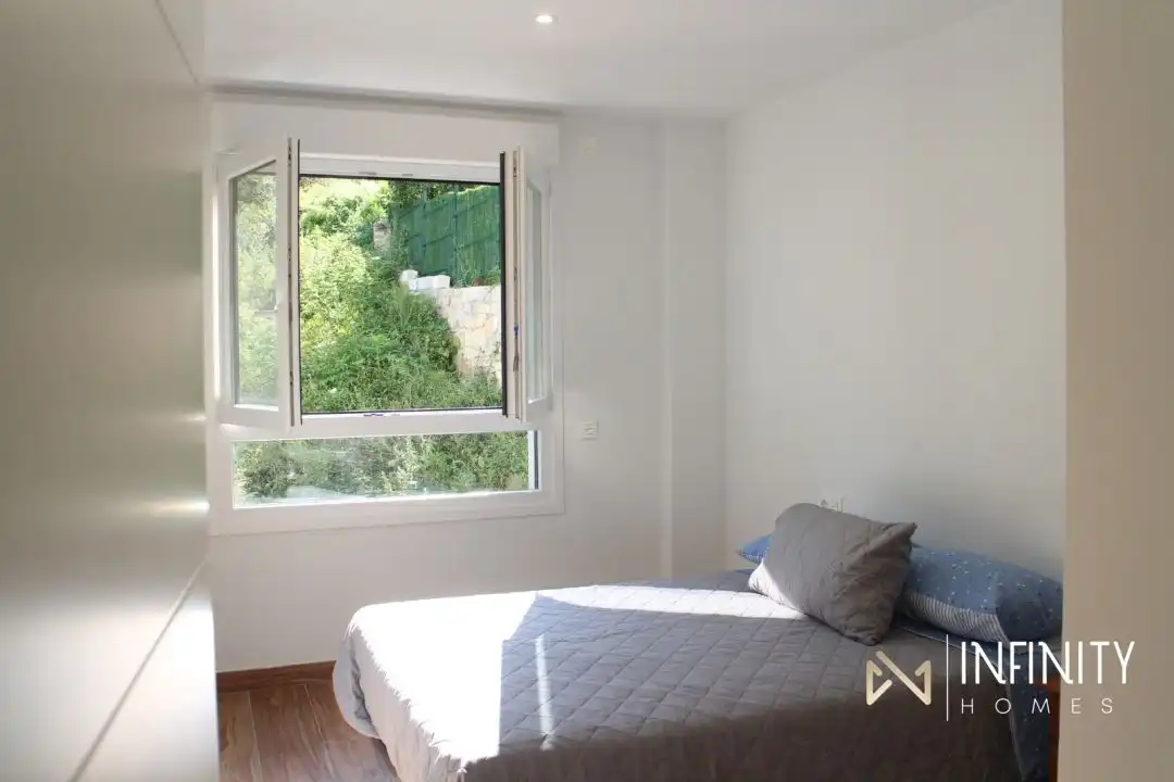Habitación de Piso de alquiler en Bilbao  con Calefacción, Terraza y Balcón