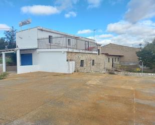 Exterior view of House or chalet for sale in L'Arboç