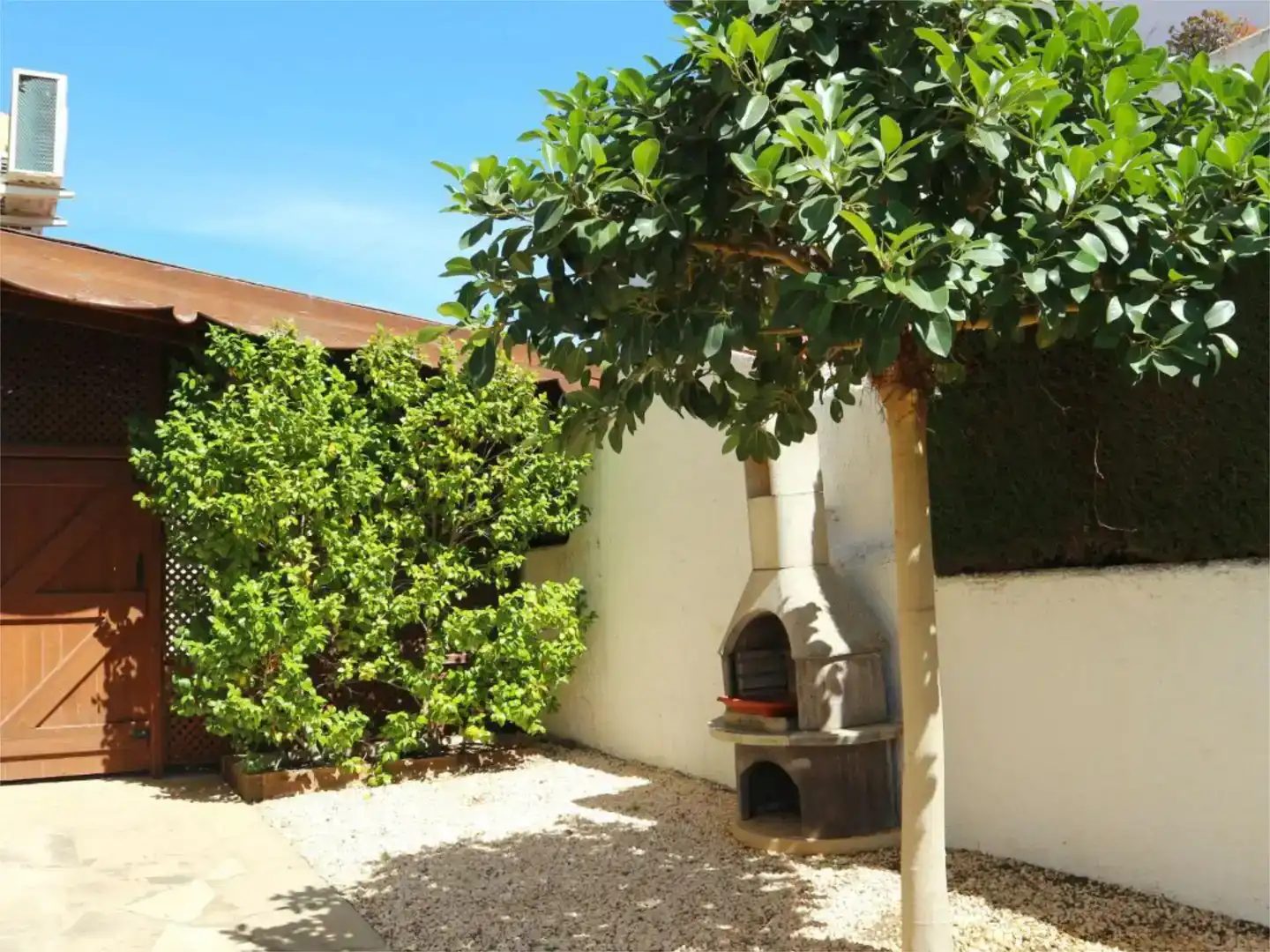 Jardí de Casa o xalet en venda en Mont-roig del Camp amb Aire condicionat, Piscina i Balcó