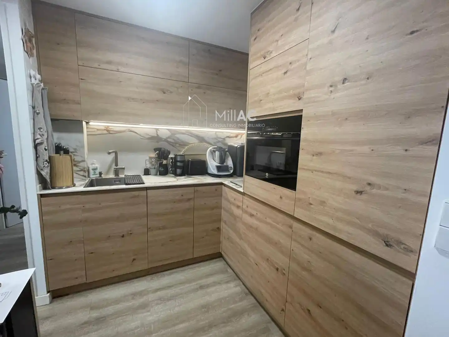 Kitchen of Flat for sale in Madrid  with Air Conditioner and Heating
