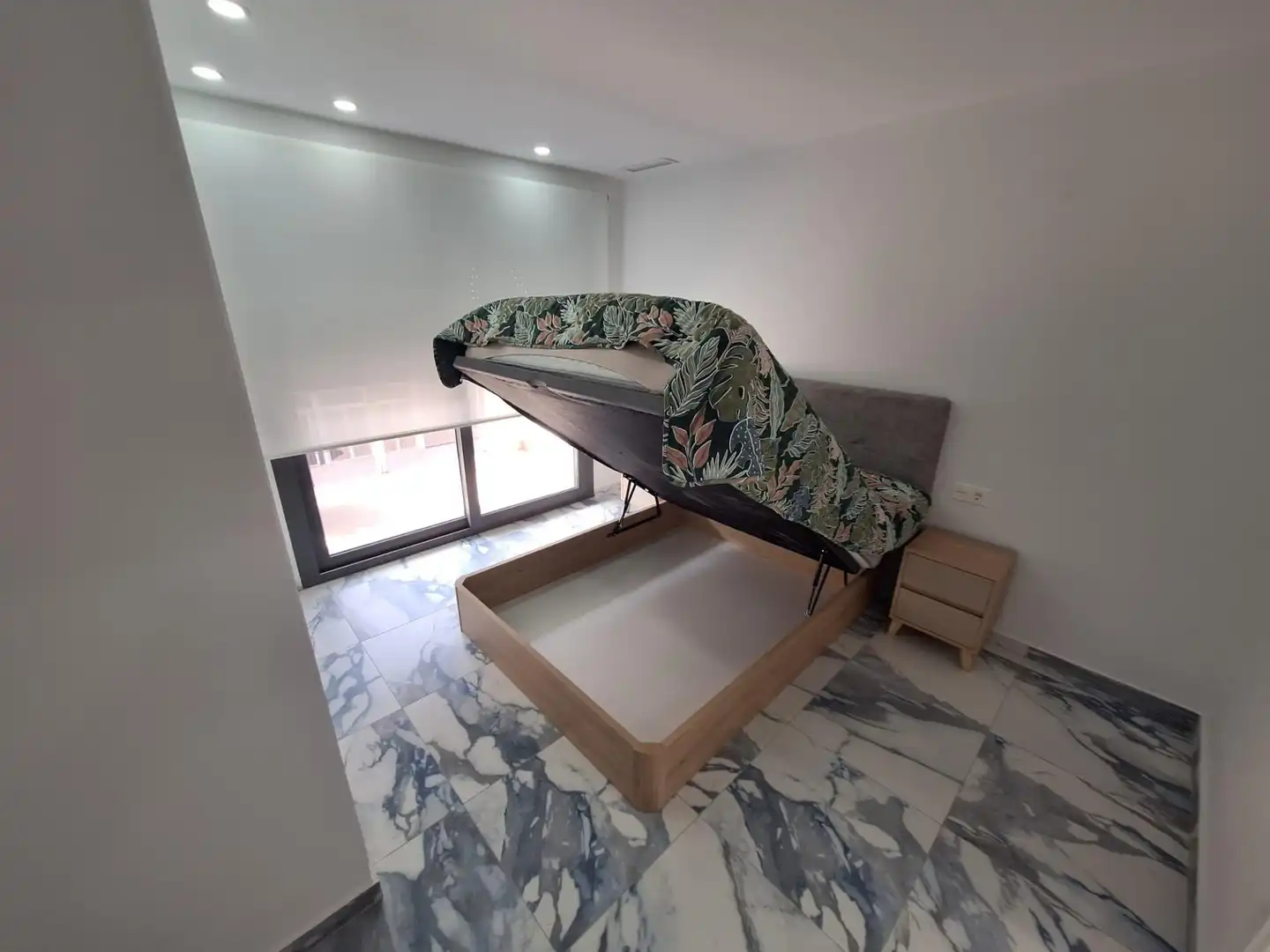 Schlafzimmer von Wohnungen zur Miete in Torrevieja mit Gemeinschaftspool
