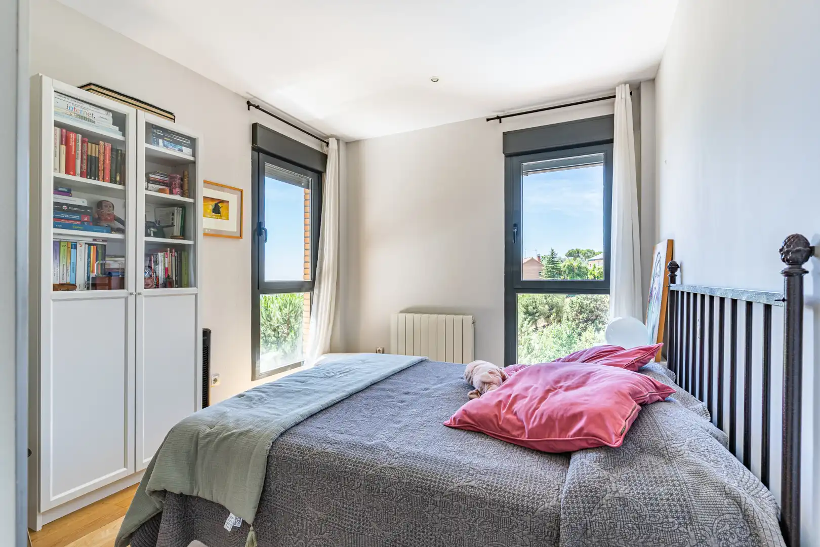 Schlafzimmer von Haus oder Chalet zum Verkauf in Torrelodones mit Heizung, Privatgarten und Schwimmbad