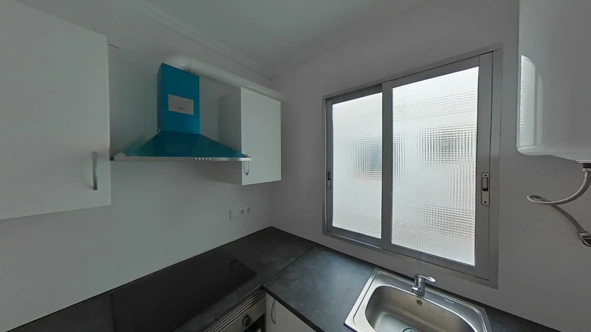 Küche von Wohnung zum Verkauf in Valencia mit Parkett