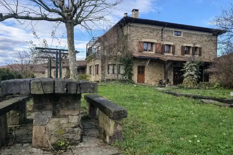 Vista exterior de Finca rústica en venta en Zeanuri con Calefacción
