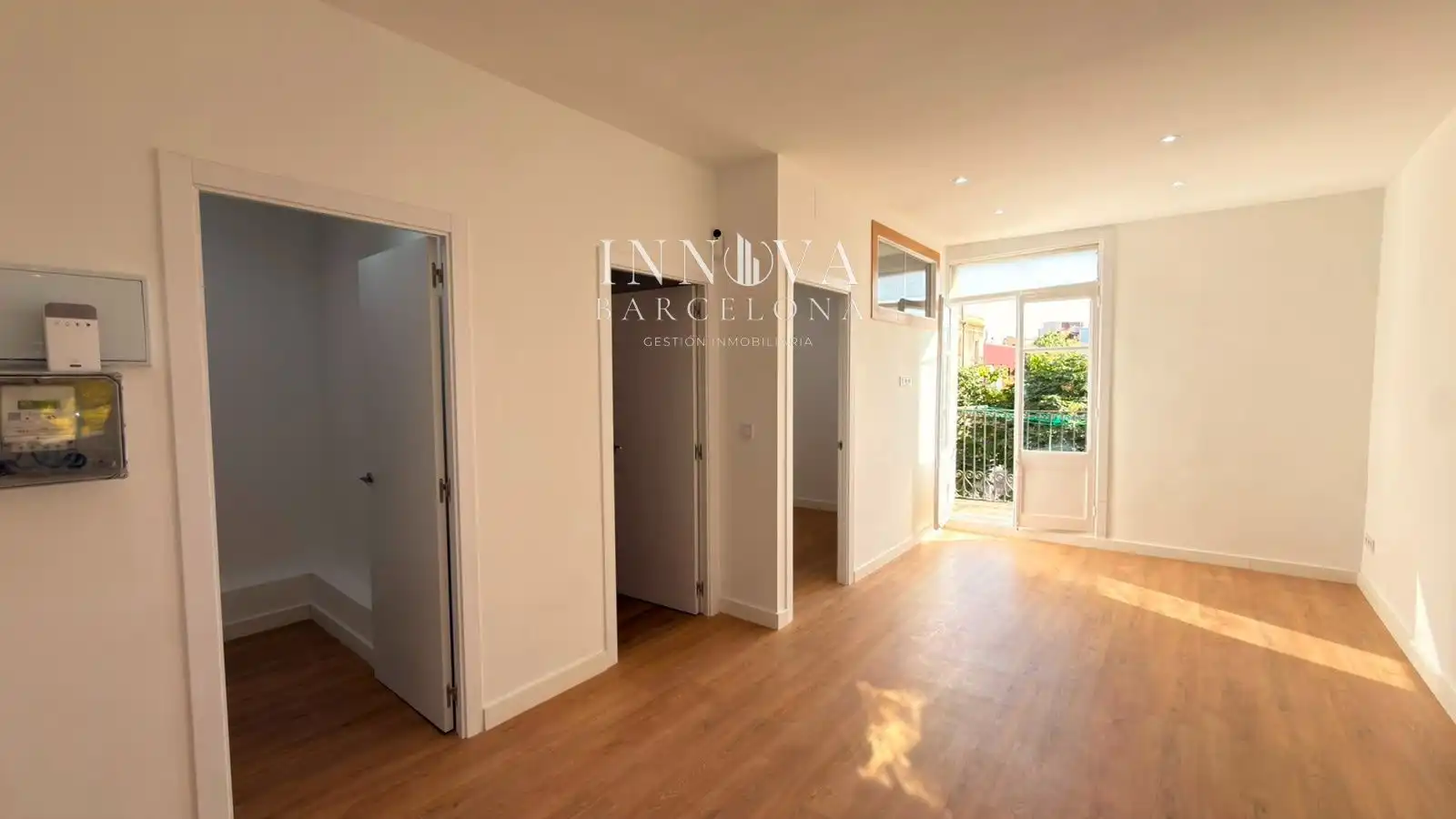 Bedroom of Flat for sale in Barcelona  with Heating