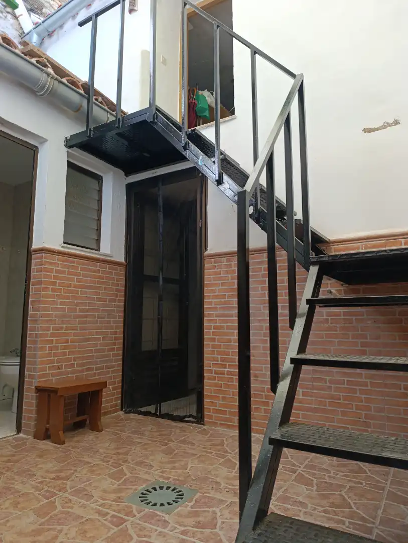 Balcony of Houses for sale in Alcántara