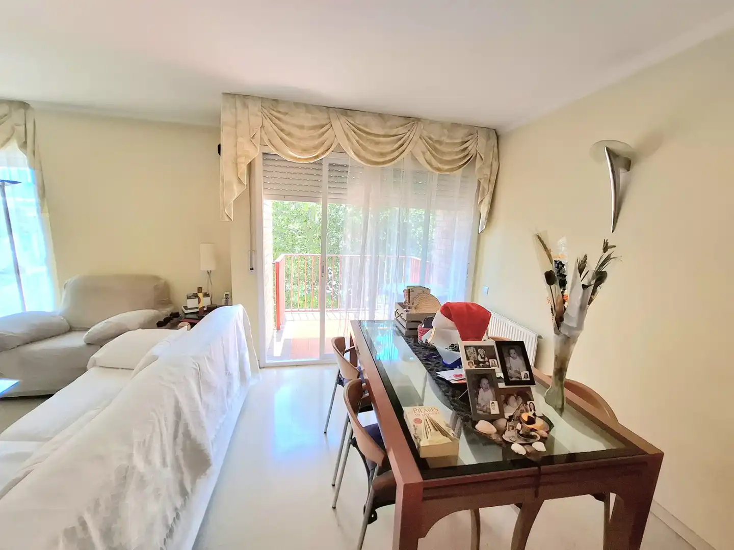 Bedroom of Flat for sale in Cerdanyola del Vallès  with Heating, Oven and Balcony