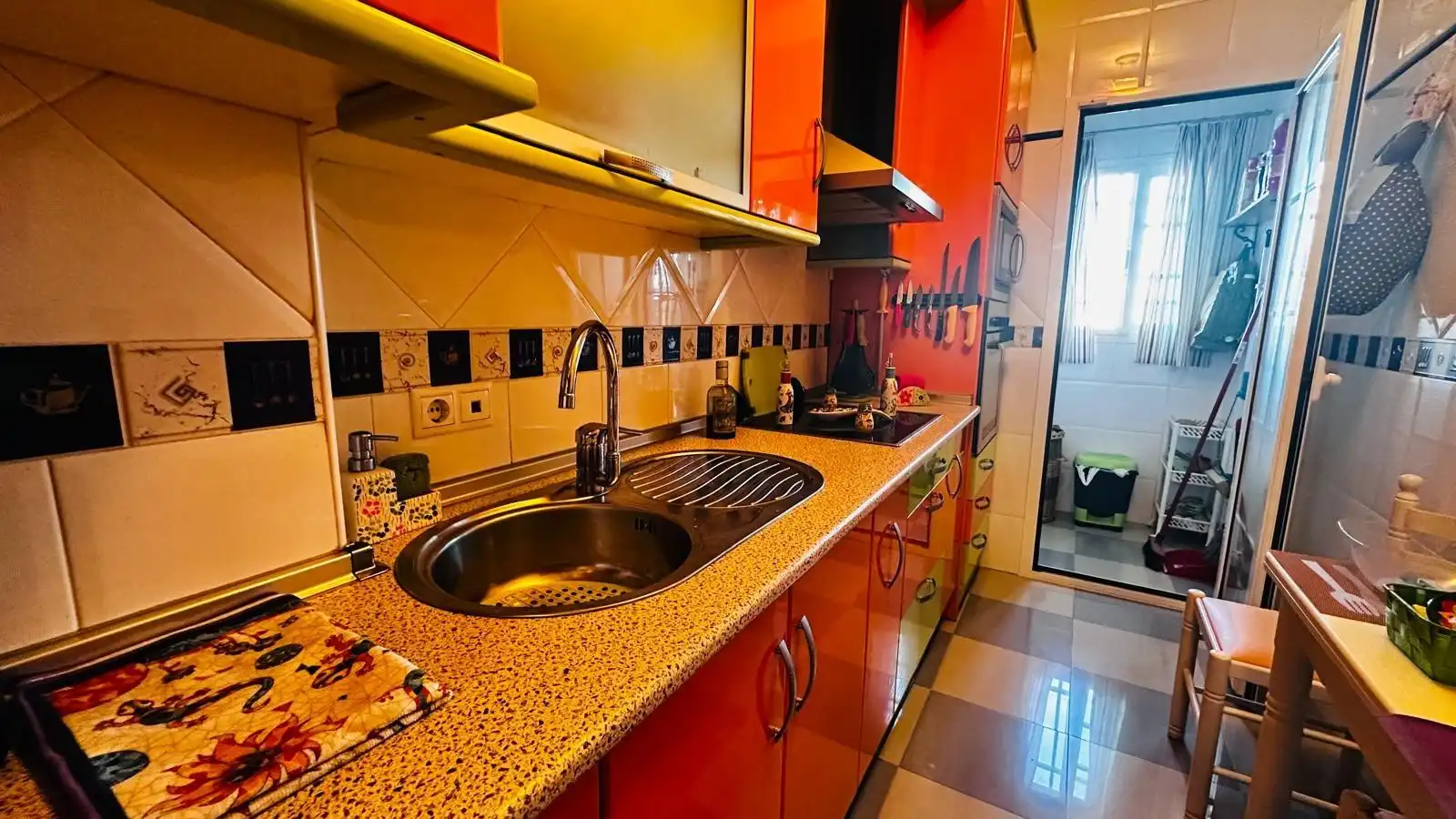 Kitchen of Flat for sale in Roquetas de Mar  with Air Conditioner, Terrace and Furnished