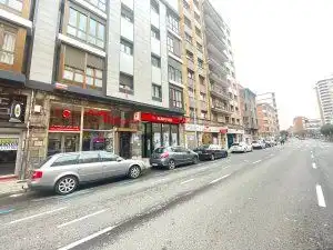 Business premises to rent in Avenida Pablo Iglesias, imagen 6