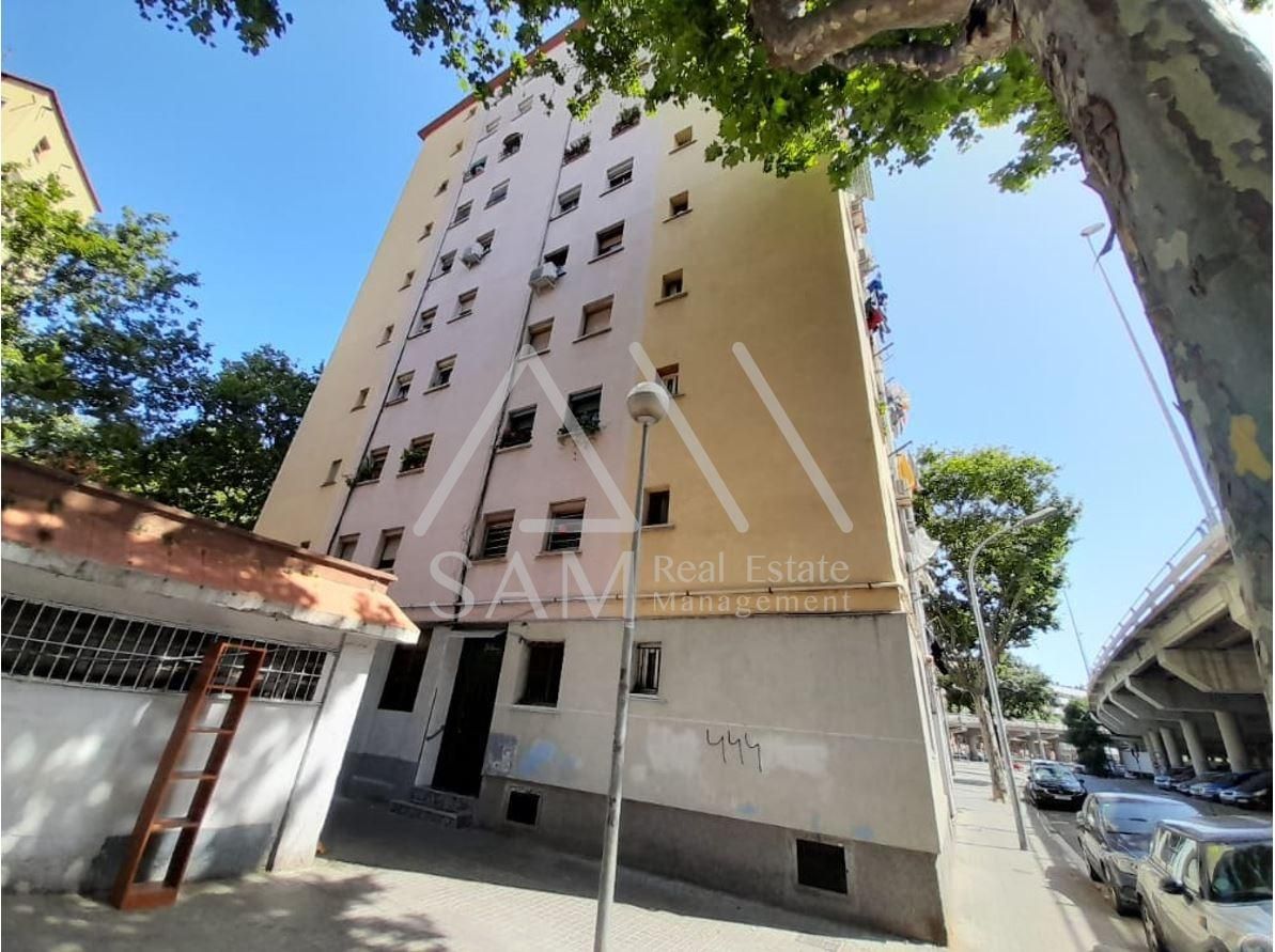 Exterior view of Flat for sale in Badalona