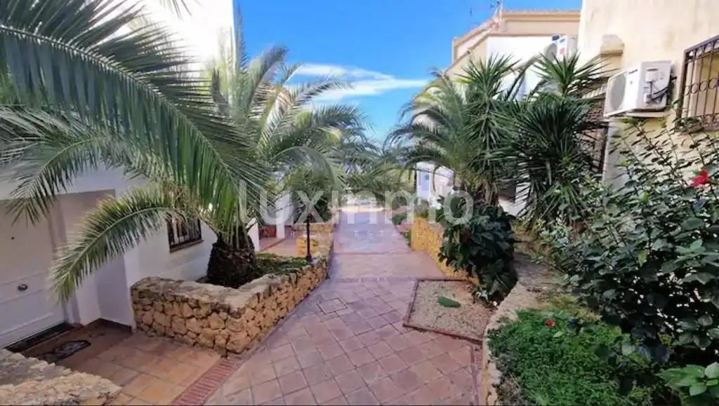 Vista exterior de Finca rústica en venta en Finestrat con Aire acondicionado, Terraza y Trastero