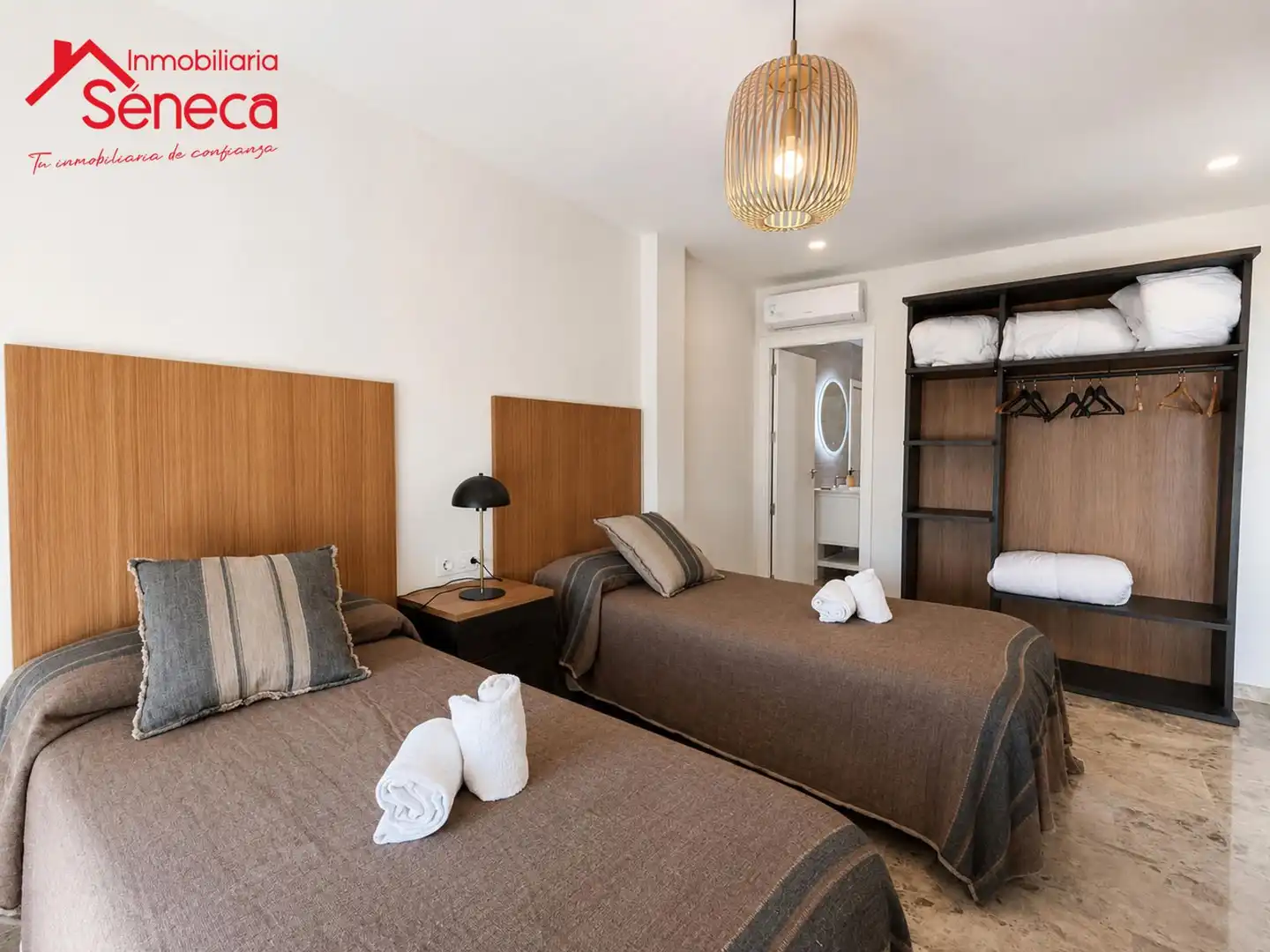 Schlafzimmer von Wohnung zum Verkauf in Córdoba mit Klimaanlage, Heizung und Terrasse