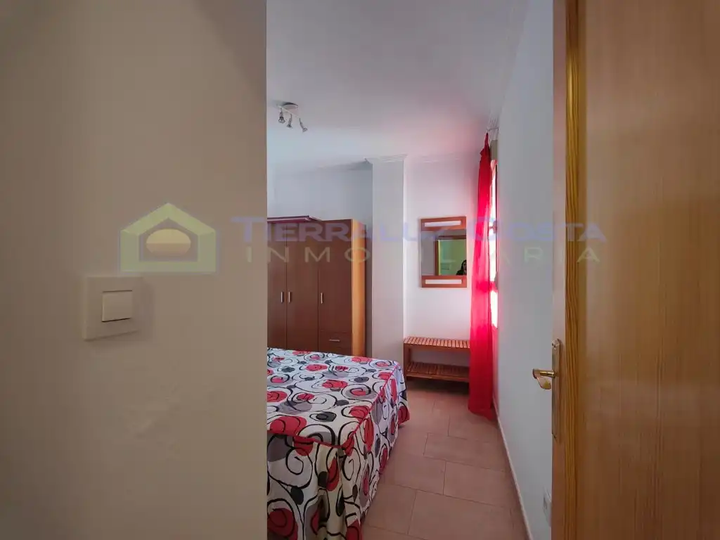 Schlafzimmer von Erdgeschoss zum Verkauf in Isla Cristina mit Terrasse