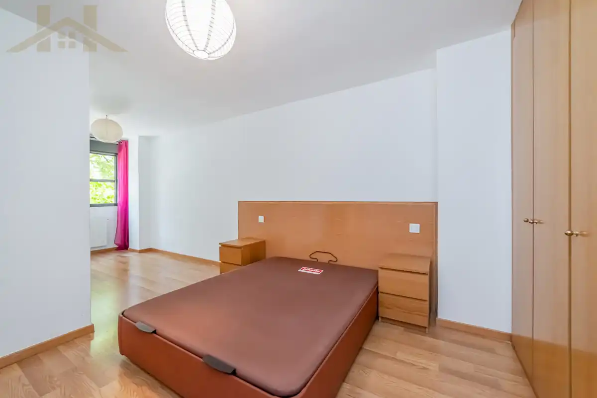 Bedroom of Flat for sale in Pinto  with Air Conditioner, Heating and Storage room
