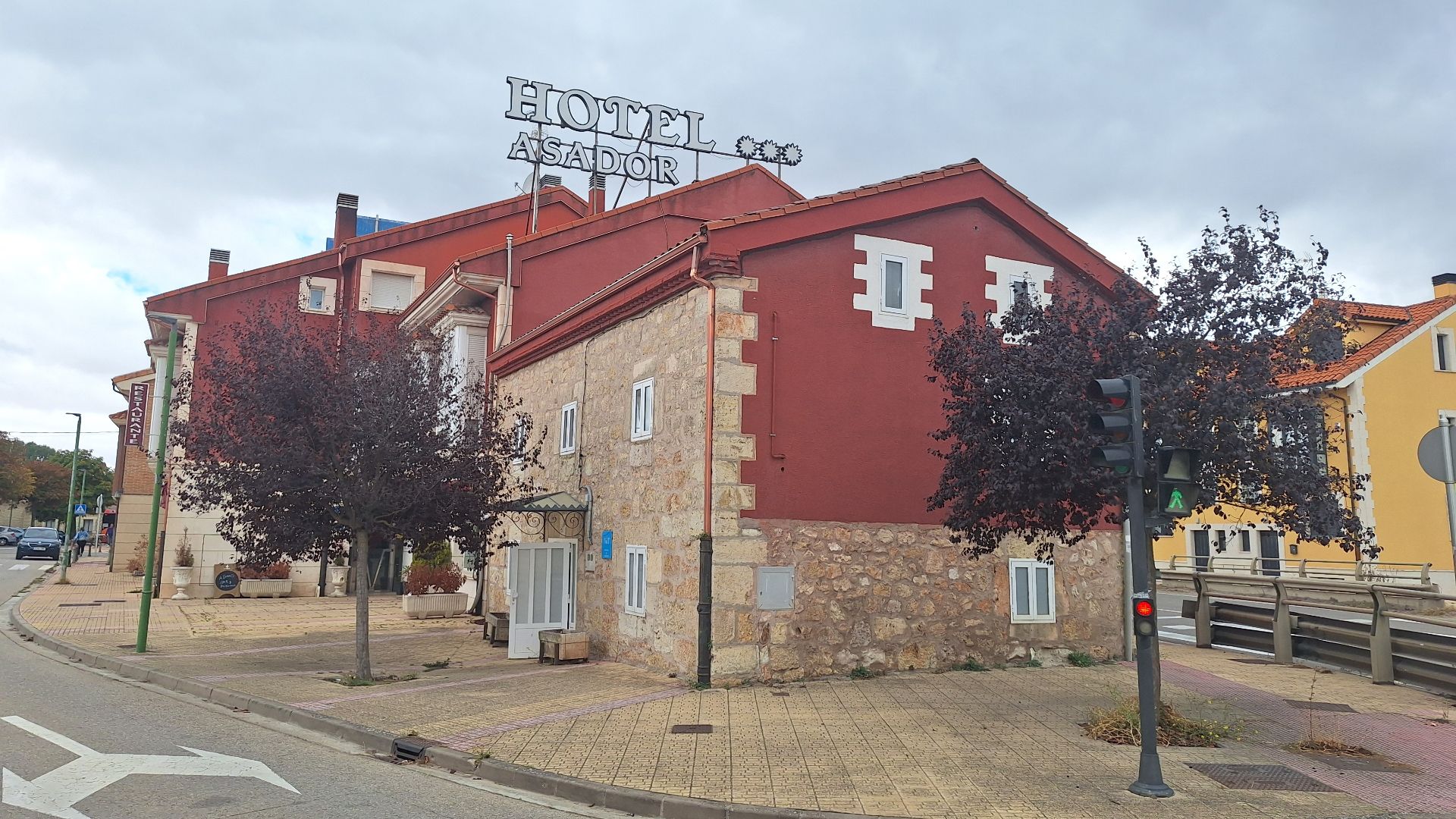 Exterior view of House or chalet to rent in Burgos Capital  with Furnished