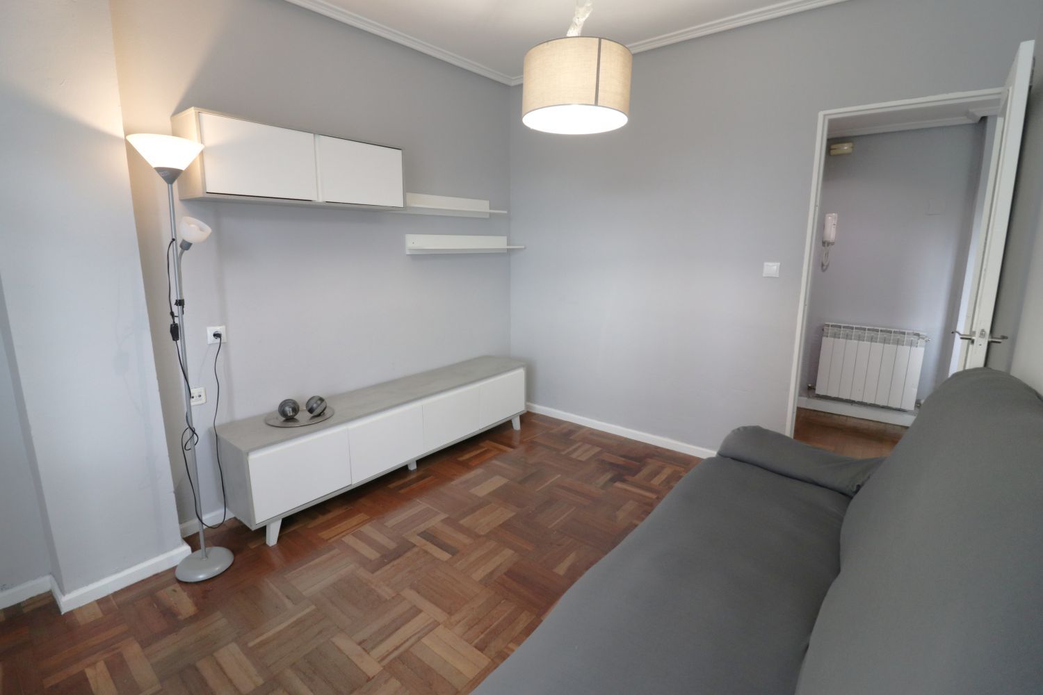 Sala d'estar de Pis en venda en Vitoria - Gasteiz amb Calefacció, Parquet i Terrassa