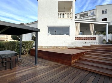 Casa amb jardí en venda a Nord