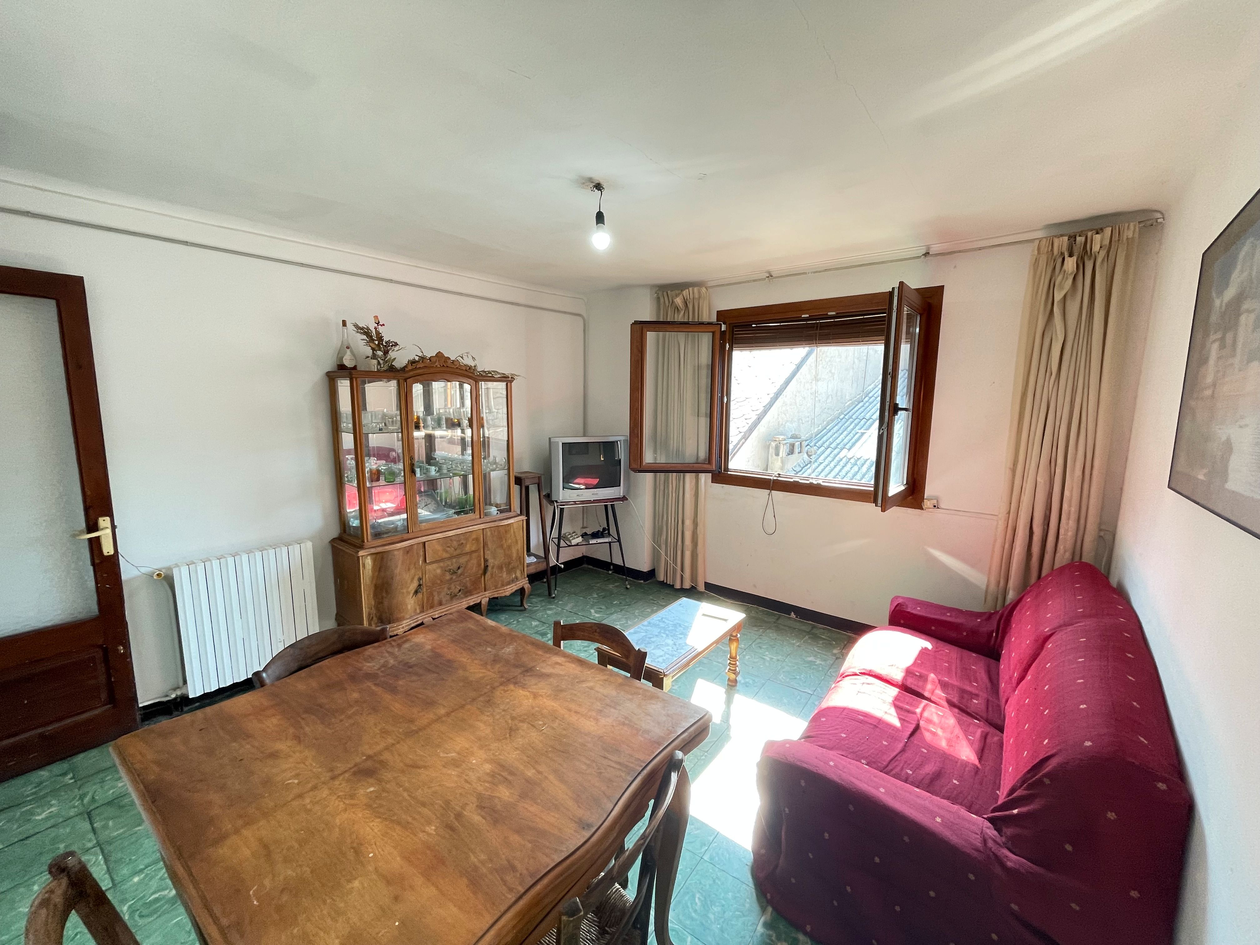 Sala d'estar de Apartament en venda en Sort amb Calefacció, Moblat i Rentadora