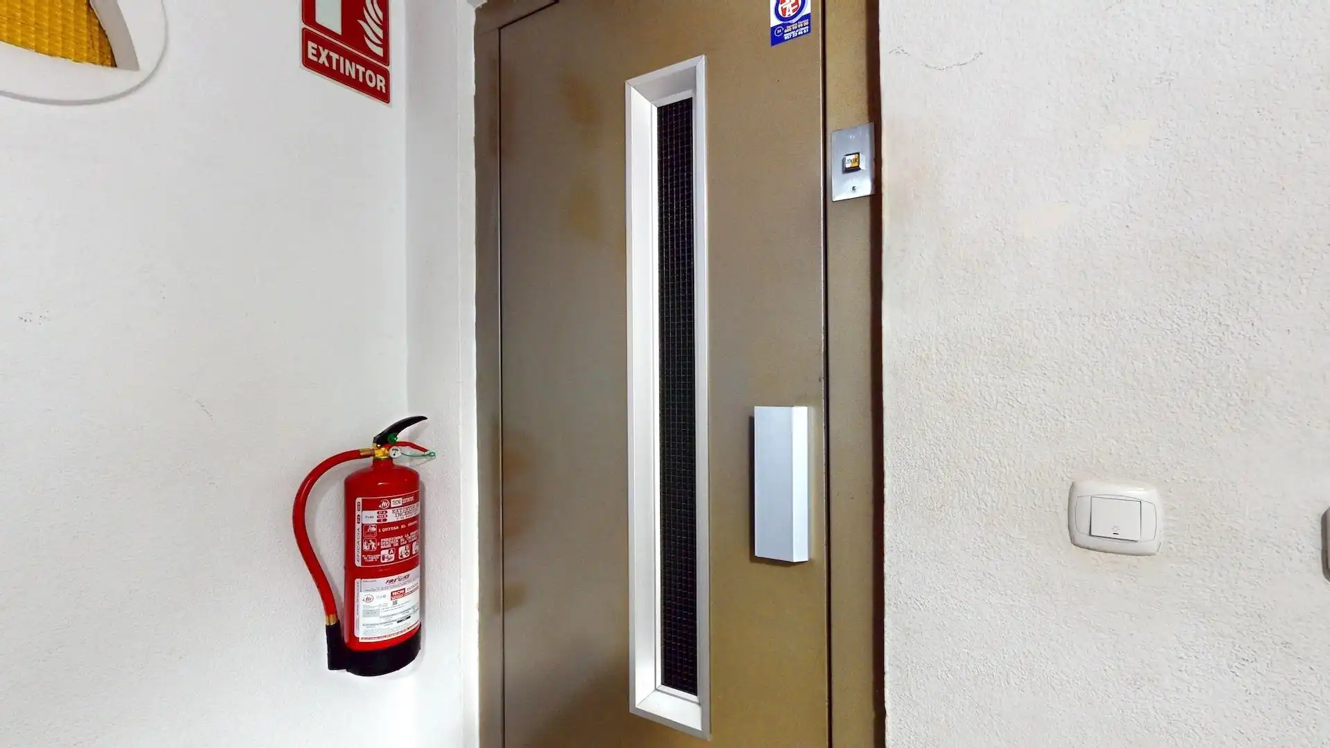Piso en venta en Córdoba con Aire acondicionado, Terraza y Trastero