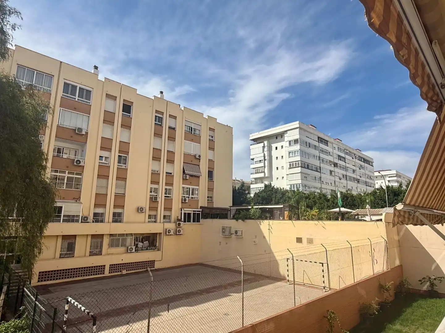 Pis amb piscina en venda a Avenida SOR TERESA PRAT, imagen 9