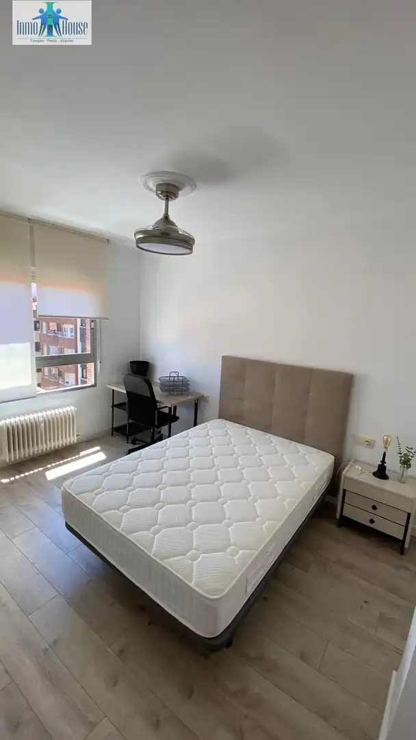 Habitación de Piso de alquiler en Albacete con Aire acondicionado, Calefacción y Terraza