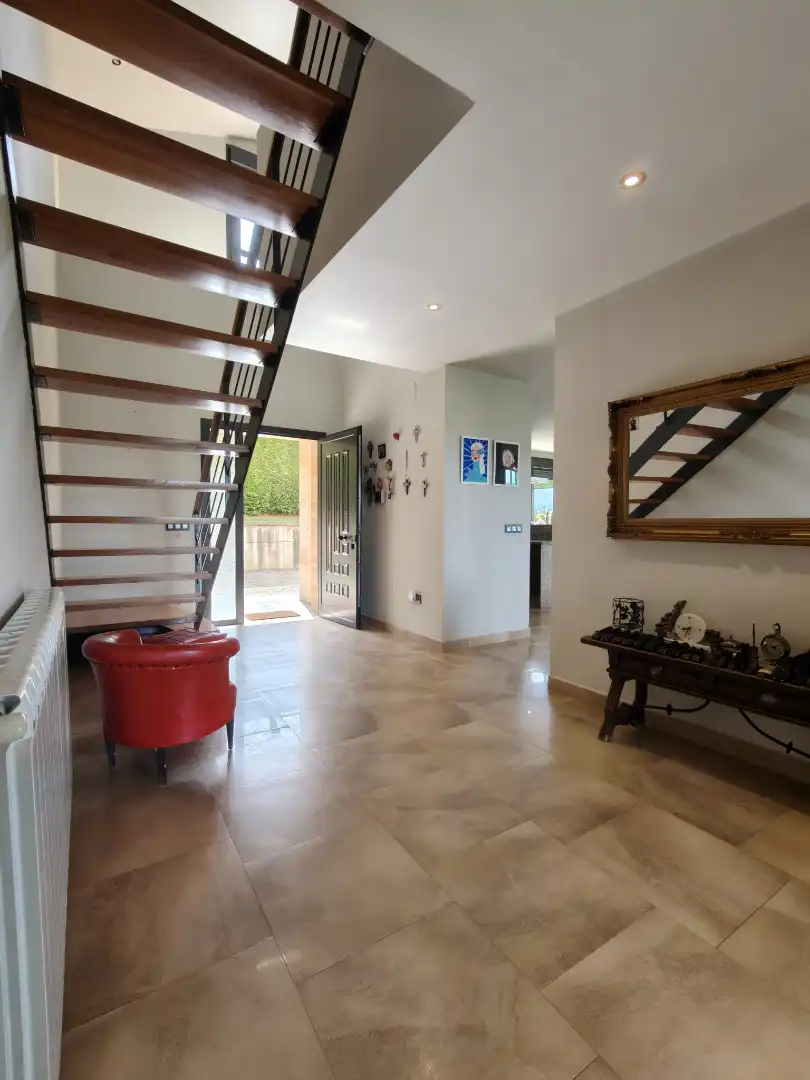 Casa o xalet en venda en Siero amb Jardí privat, Terrassa i Traster