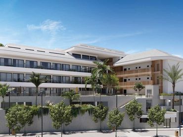 Penthouse with pool for sale in Torreblanca del Sol