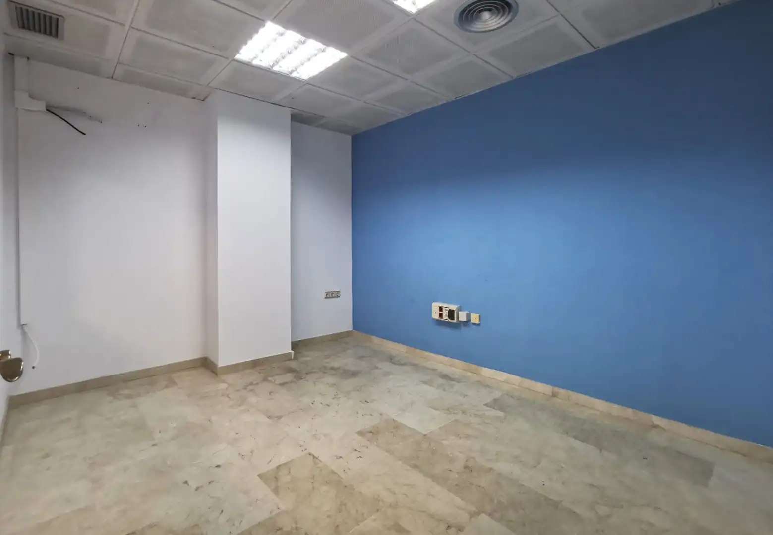 Office space with lift for sale in Calle Lobero 12, imagen 8