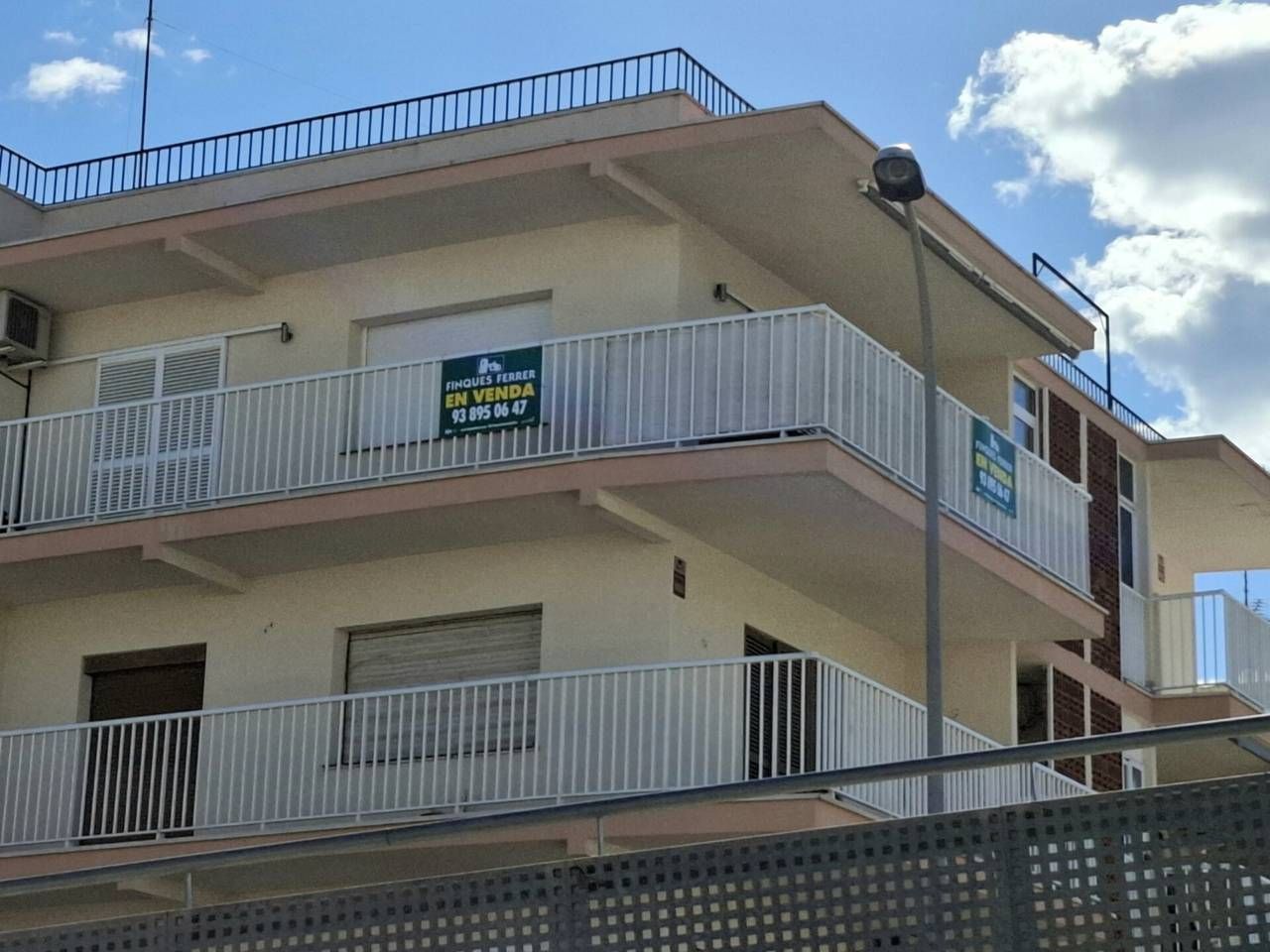 Exterior view of Flat for sale in Cunit  with Air Conditioner and Terrace