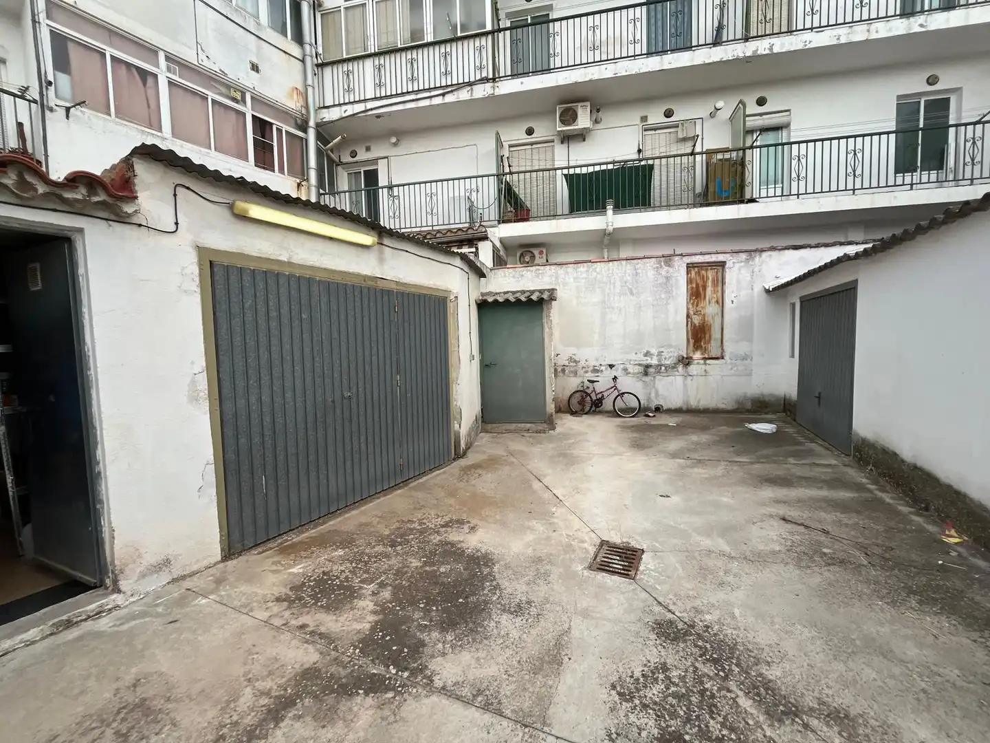Vista exterior de Garaje en venta en Manzanares