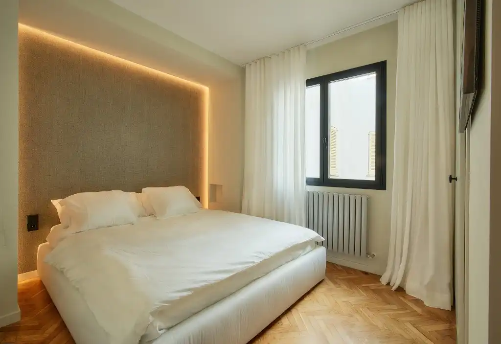 Bedroom of Apartments for rent in  Palma de Mallorca  with Air Conditioner, Heating and Parquet flooring