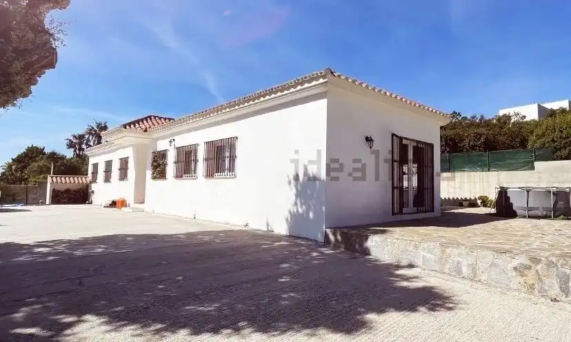 Vista exterior de Casa o chalet en venta en Tarifa con Jardín privado y Trastero