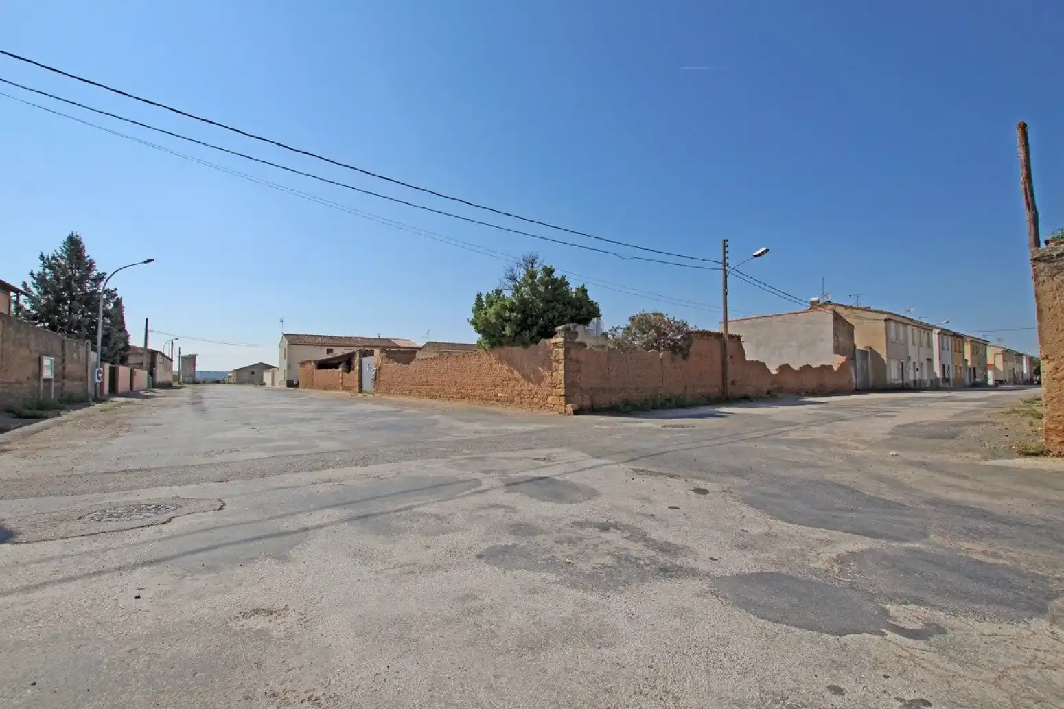 Vista exterior de Terreno en venta en Mélida