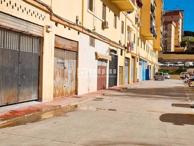 Local comercial en Alquiler en MOSCATEL en Cortijo Bazán - Los Casinis - Los Cipreses