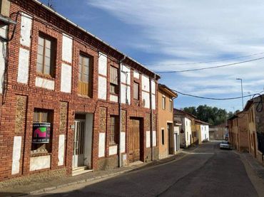 Haus zum Verkauf in Camino León 8