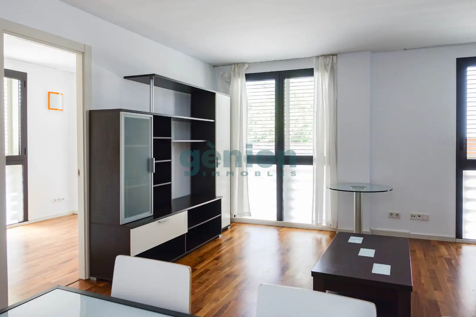 Schlafzimmer von Wohnung zum Verkauf in Bescanó mit Klimaanlage, Heizung und Gemeinschaftspool