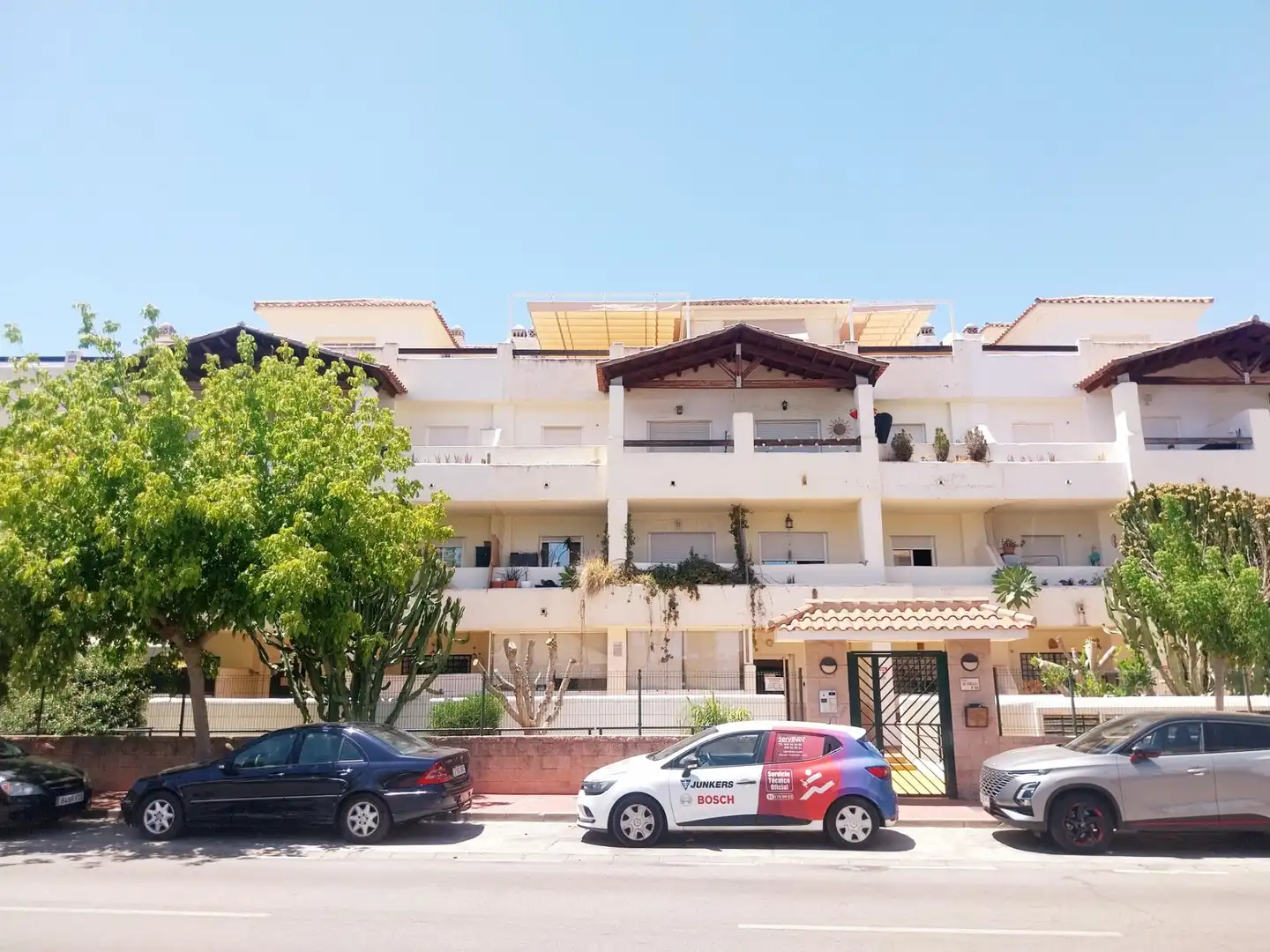 Exterior view of Ground floor for sale in Benalmádena  with Air Conditioner, Heating and Private garden