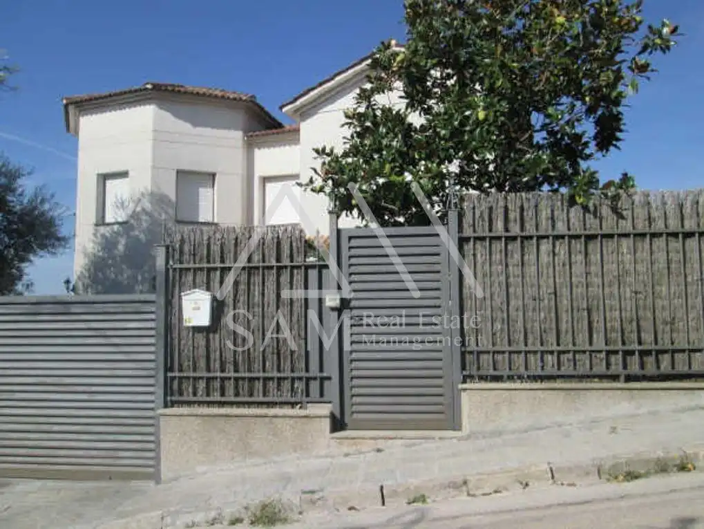 Villa mit Terrasse zum Verkauf in Lliçà d'Amunt