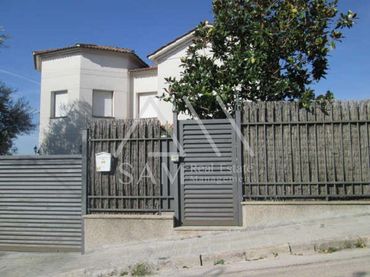 Detached house with balcony for sale in Lliçà d'Amunt