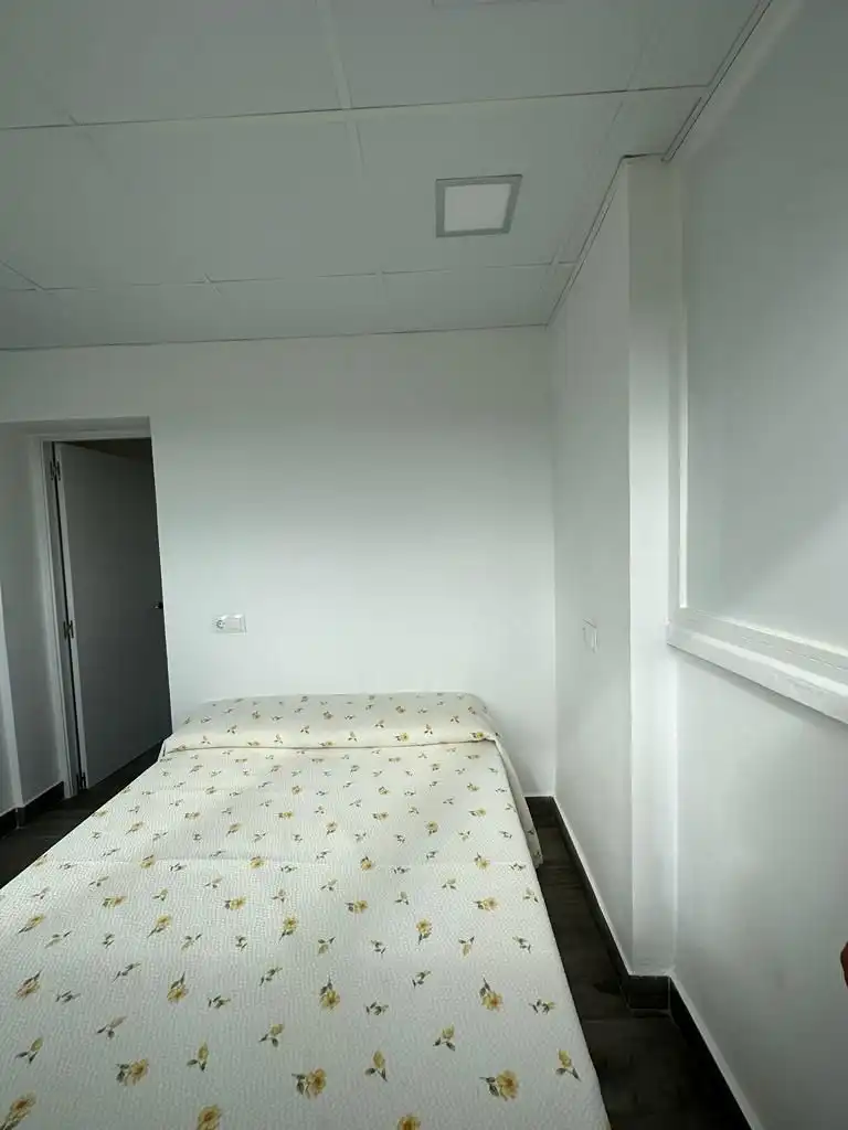Dormitori de Casa adosada en venda en Alcanar amb Terrassa, Traster i Moblat