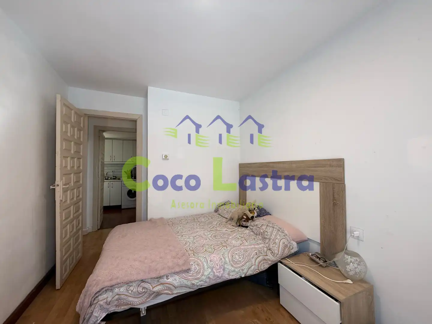 Bedroom of Flat for rent in Salamanca  with Air Conditioner, Heating and Parquet flooring