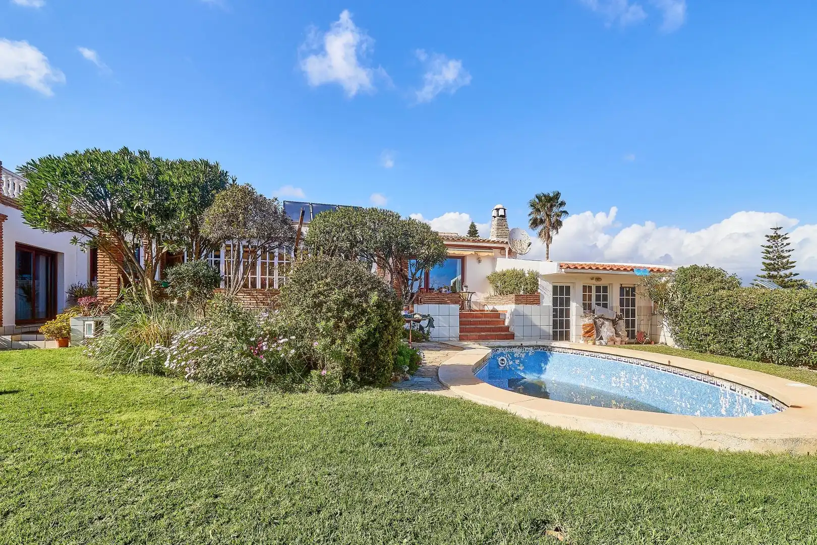 Casa o xalet en venda a El Faro de Calaburra - Chaparral