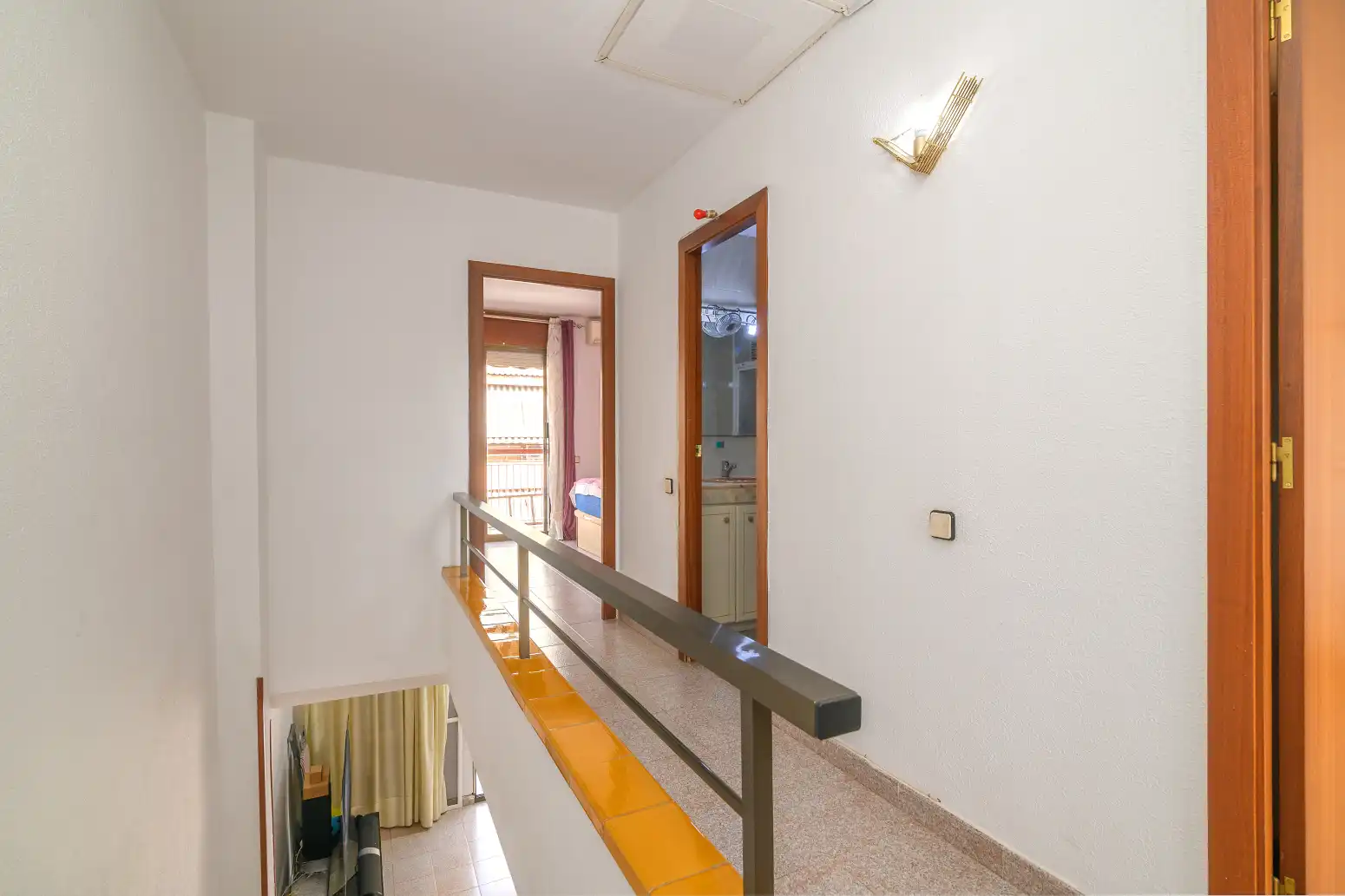 Casa adosada en venda en Sant Boi de Llobregat amb Aire condicionat i Terrassa
