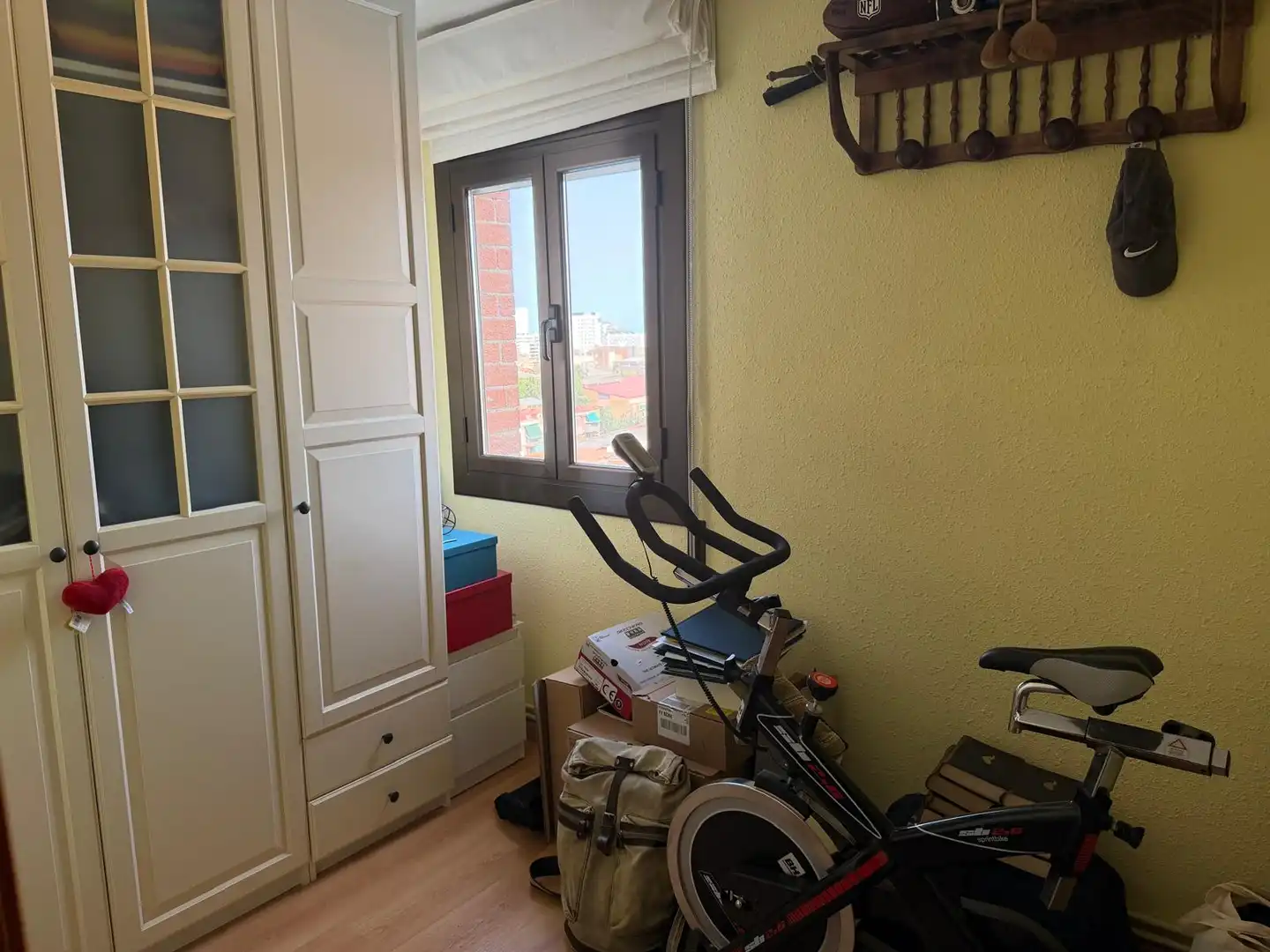 Habitación de Piso en venta en Badalona con Aire acondicionado, Calefacción y Parquet