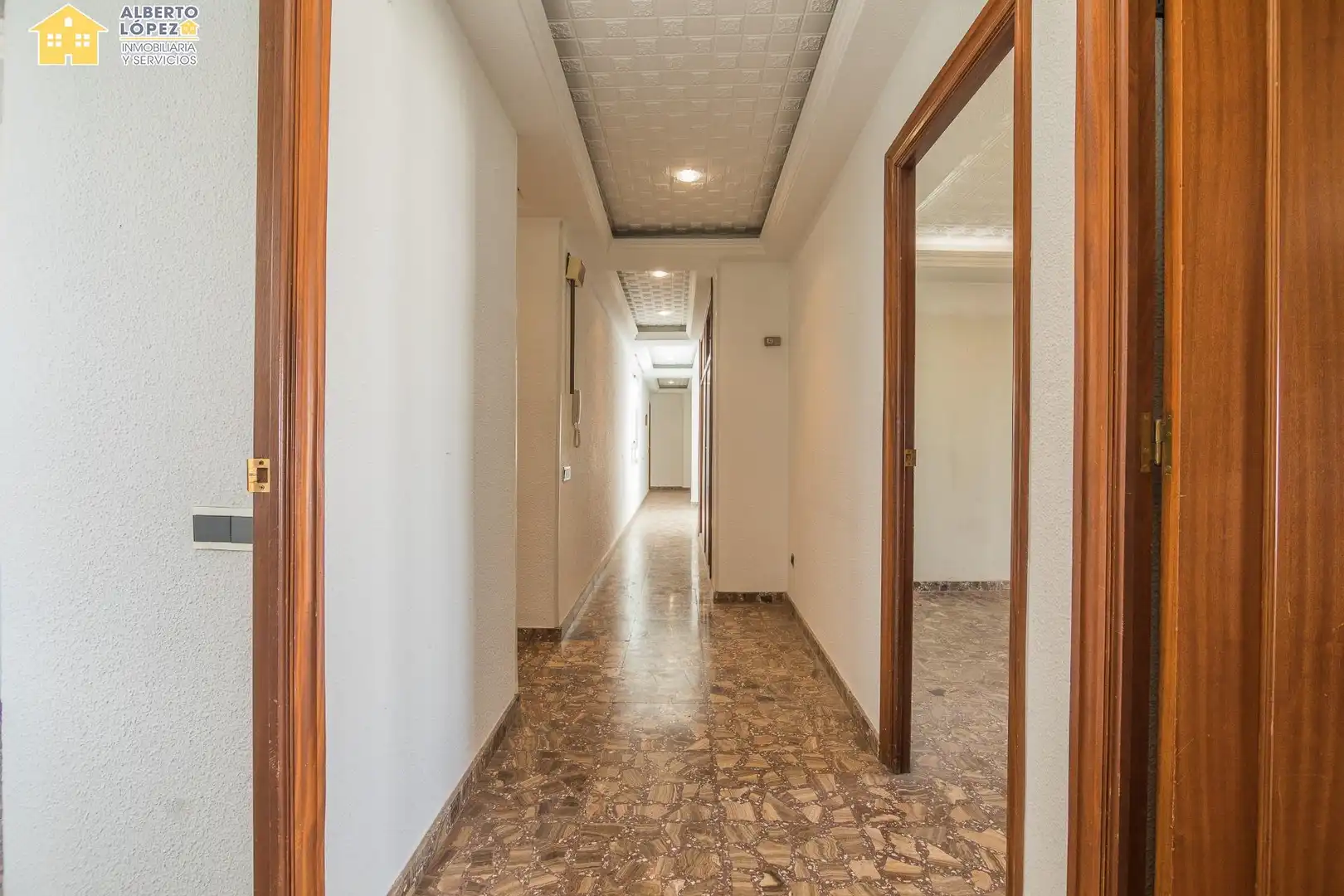 Ático en venta en Elche / Elx con Terraza y Balcón