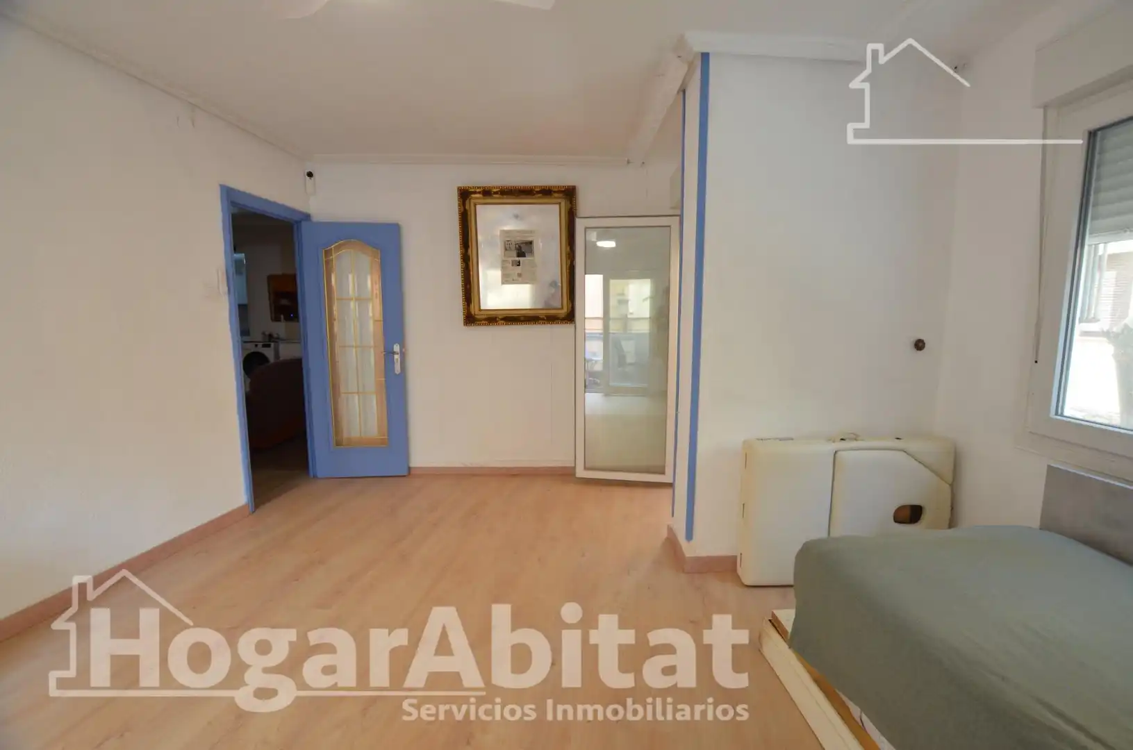 Sala de estar de Piso en venta en Alicante / Alacant con Amueblado y Balcón
