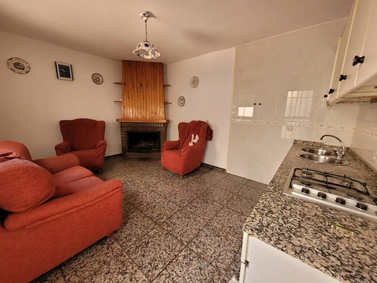 Sala d'estar de Casa o xalet en venda en Baza amb Calefacció i Terrassa