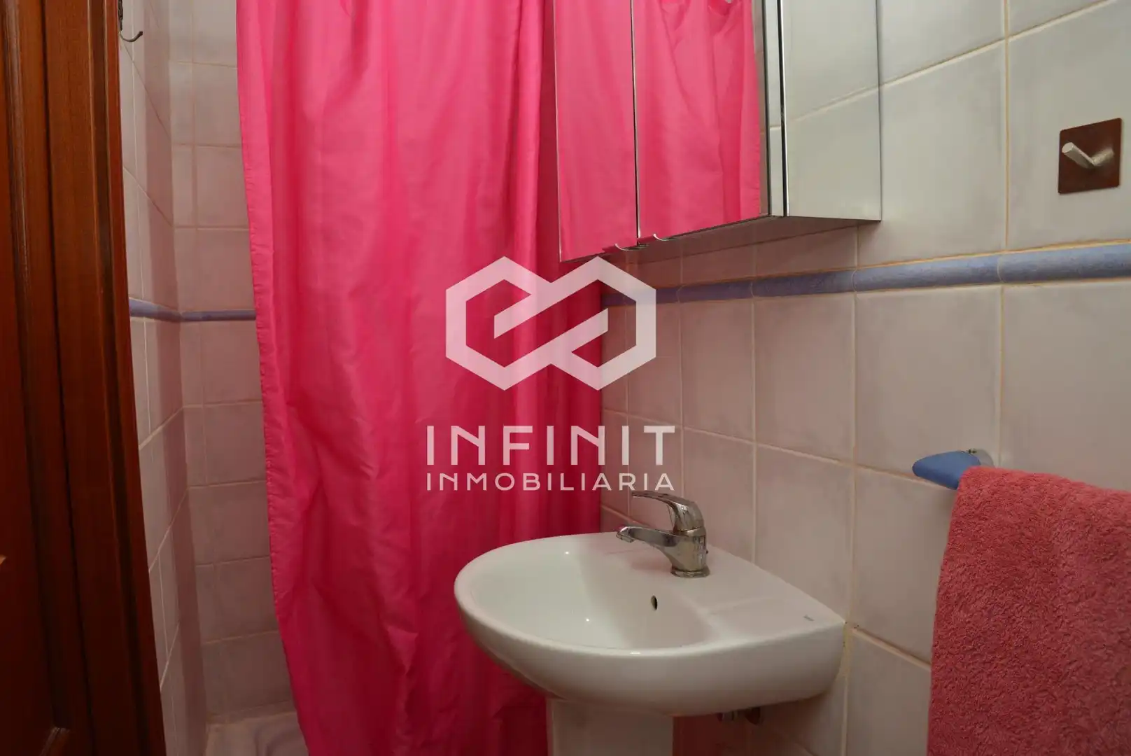 Baño de Casa o chalet en venta en Moratilla de los Meleros con Jardín privado y Trastero