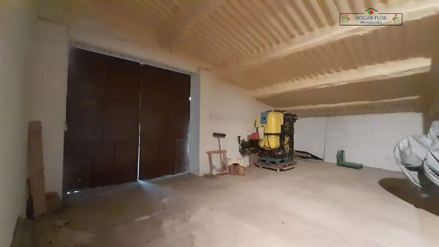 Houses for sale in La Sagrada   with Storage room