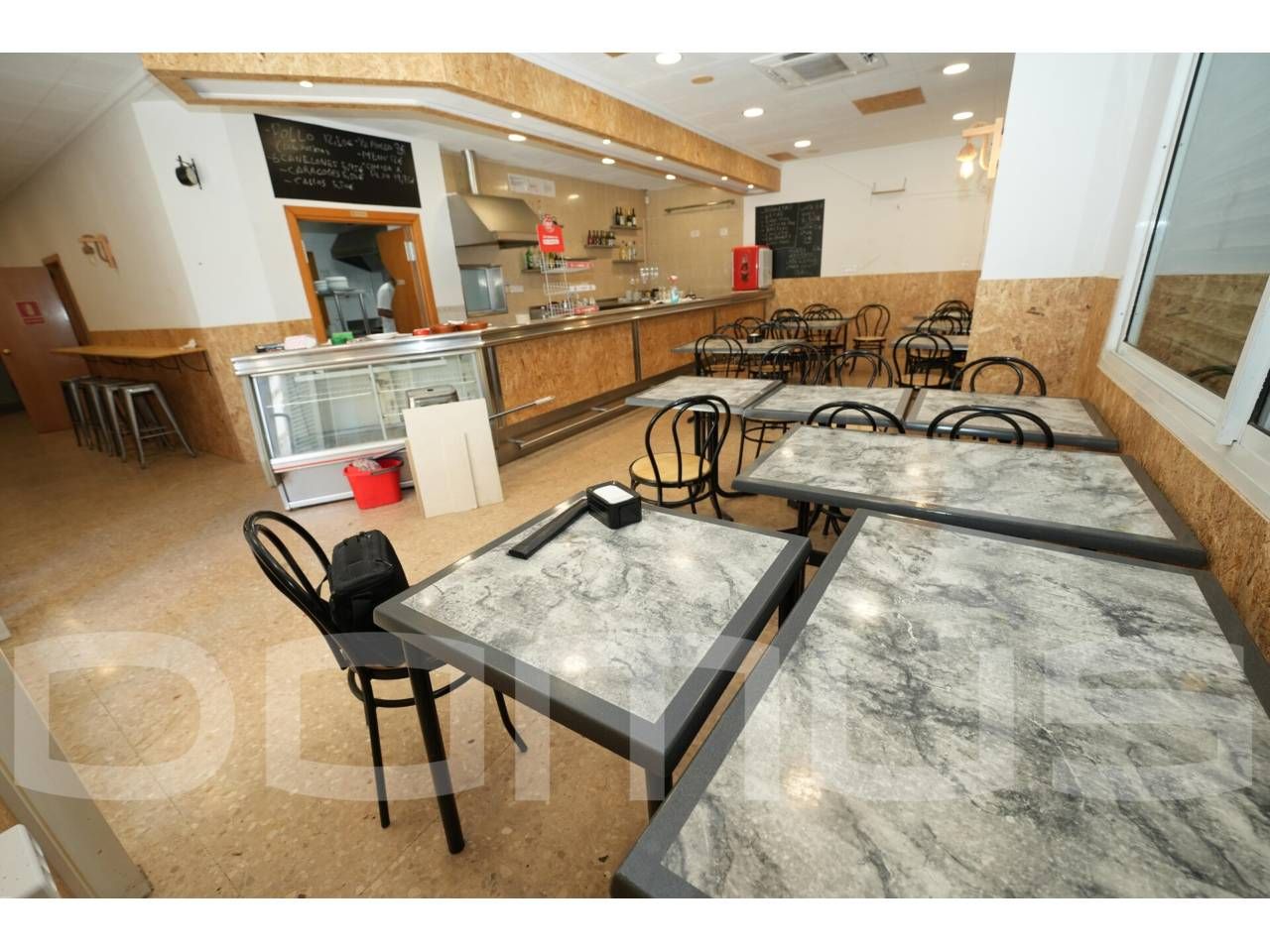 Local en venda en Sant Vicenç Dels Horts amb Aire condicionat